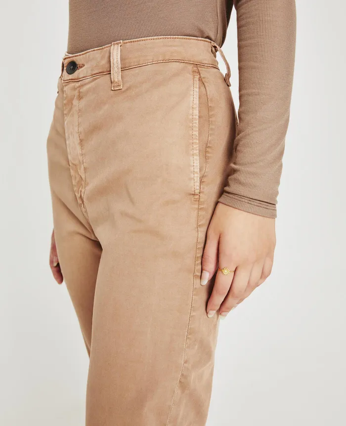AG Jeans Pants Women Clove Trouser SULFUR VINTAGE KHAKI AG Jeans Pants Women Clove Trouser SULFUR VINTAGE KHAKI