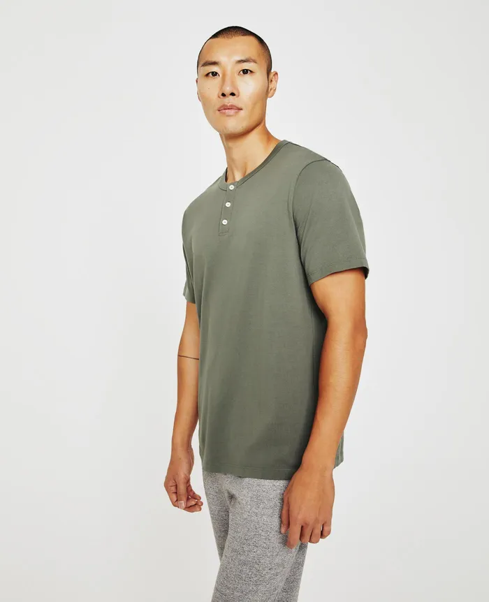 AG Jeans Tees Men Bryce Short Sleeve Henley HUNTER SAGE AG Jeans Tees Men Bryce Short Sleeve Henley HUNTER SAGE