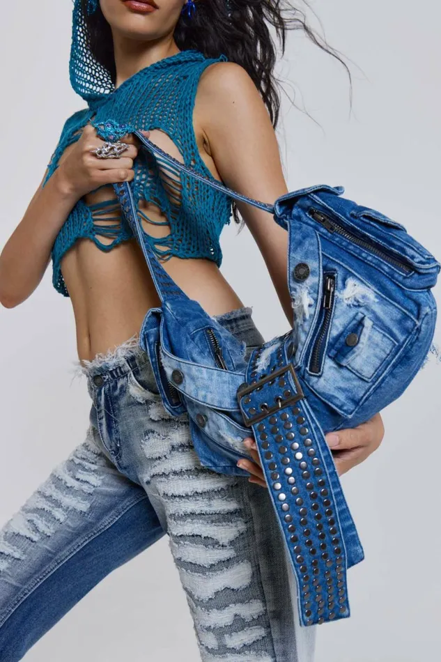 Amoral Shoulder Bag Blue Women Jaded London