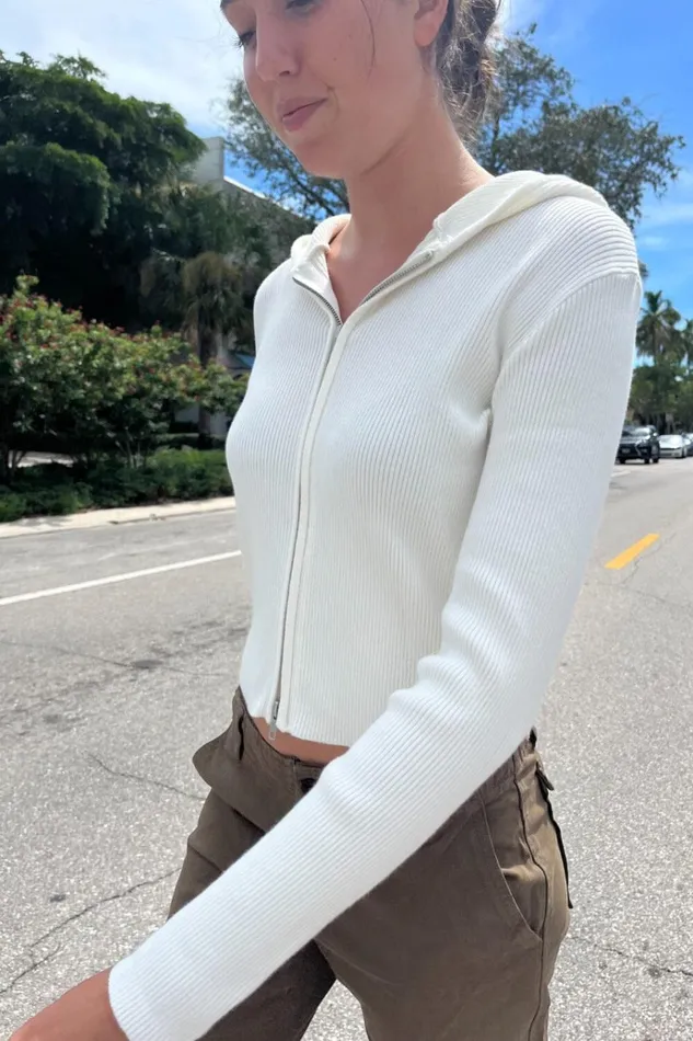 Arden Crop Hoodie White Women Brandy Melville Sweatpants and Sweatshirts