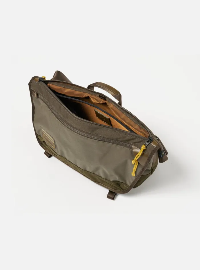 Bags Men Universal Works MasterPiece X Universal Works Courier Bag In Olive Recycled Tech Canvas