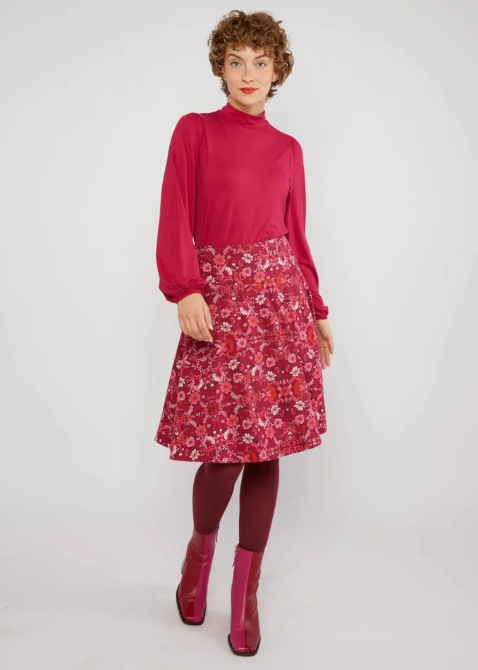 Blutsgeschwister Circle Skirt Romance Rules The World Red Women Skirts