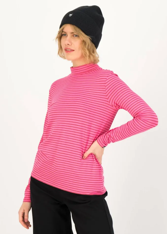 Blutsgeschwister Knitted Hat Beanie Queen Black Women Other Accessoires