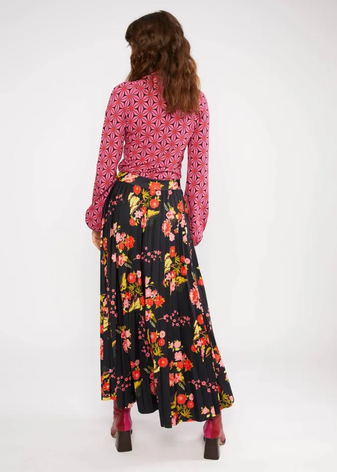 Blutsgeschwister Midi Skirt Sakura Swirls Black Women Skirts