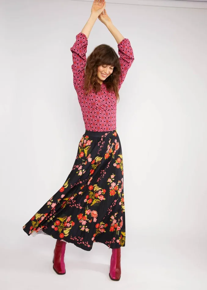 Blutsgeschwister Midi Skirt Sakura Swirls Black Women Skirts