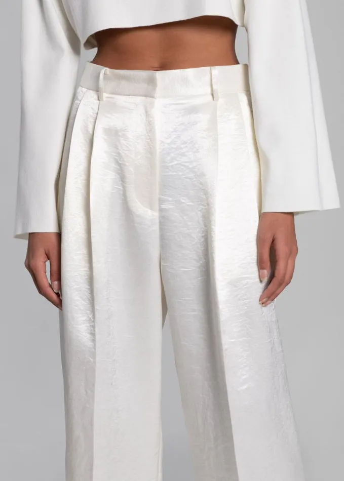 Clothing Women The Frankie Shop Elvira Pleated Trousers 8211 Ivory