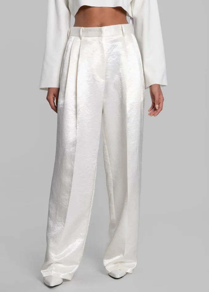 Clothing Women The Frankie Shop Elvira Pleated Trousers 8211 Ivory