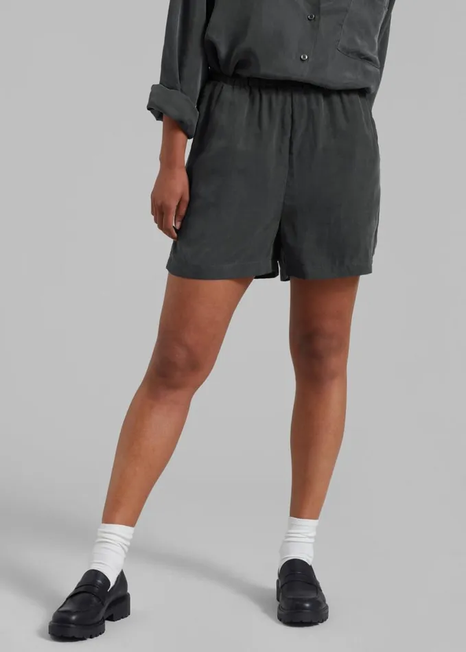 Clothing Women The Frankie Shop Haneul Shorts 8211 Charcoal