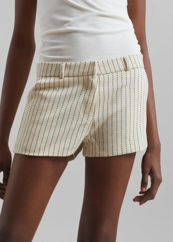 Clothing Women The Frankie Shop Kate Twill Mini Shorts 8211 Light BeigeBlack Pinstripe