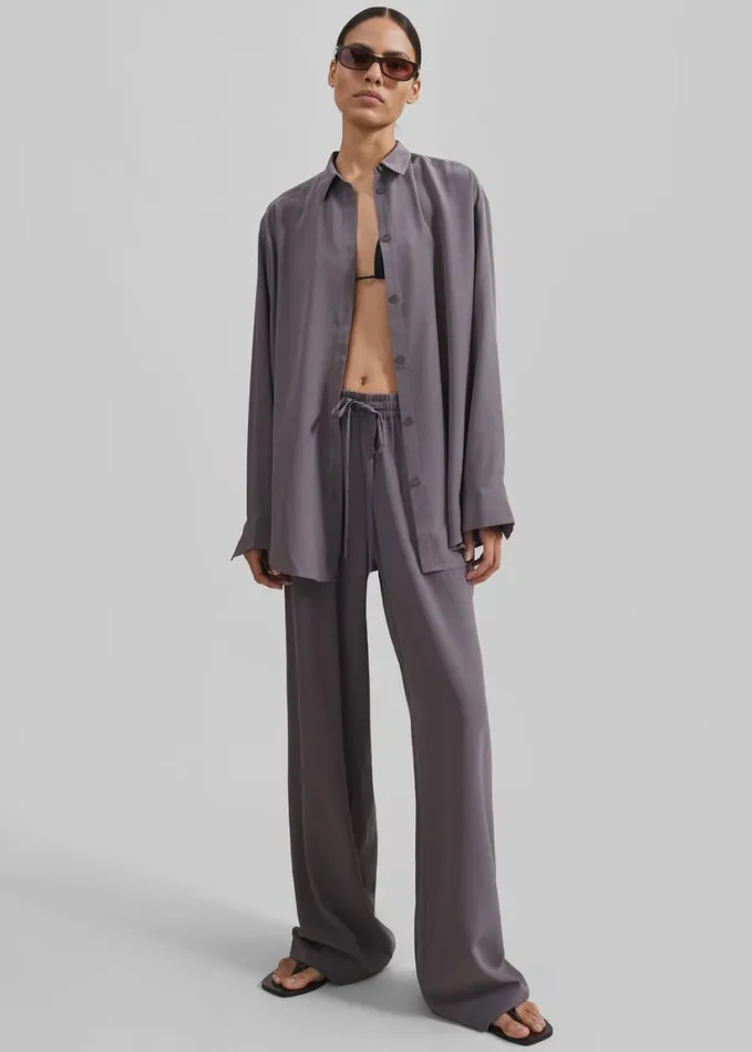 Clothing Women The Frankie Shop Matteau Long Sleeve Silk Shirt 8211 Slate