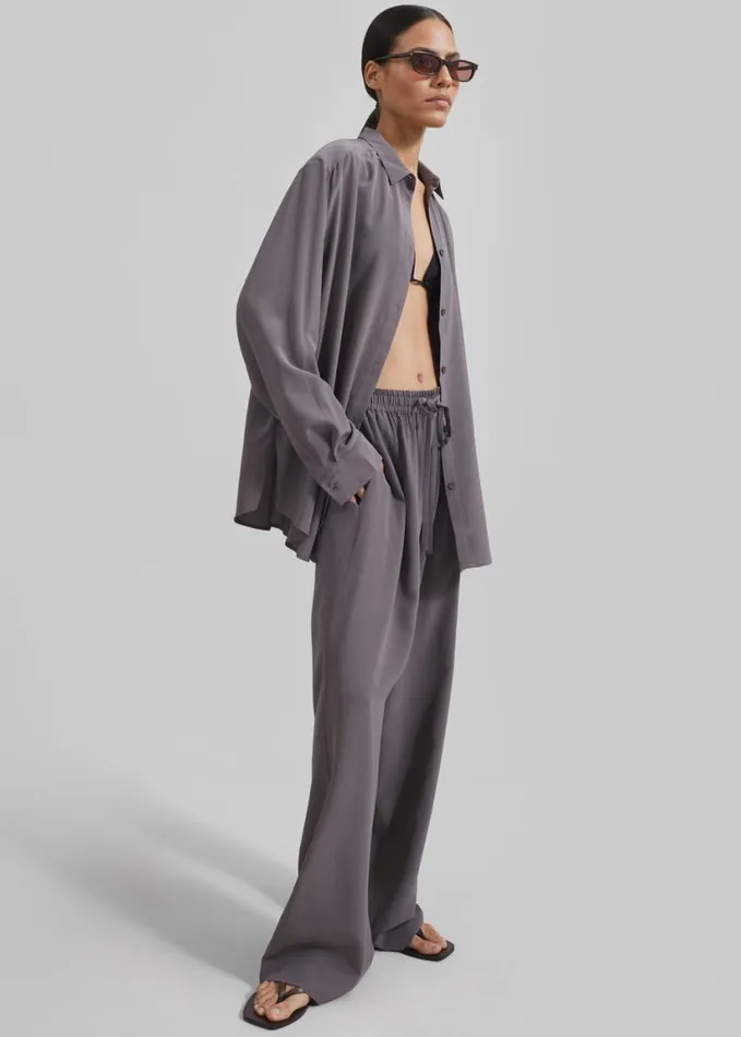 Clothing Women The Frankie Shop Matteau Long Sleeve Silk Shirt 8211 Slate