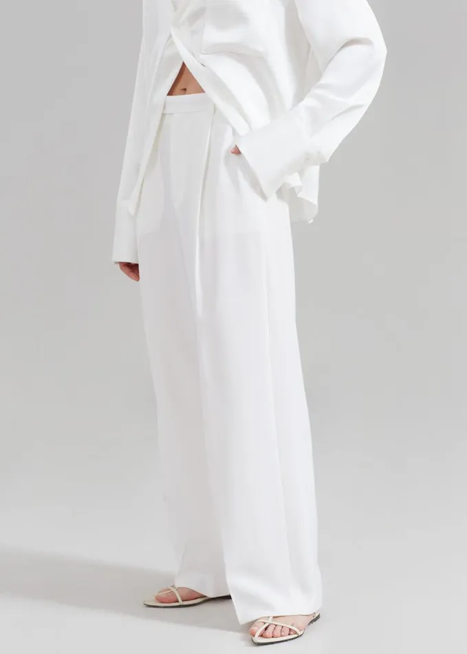 Clothing Women The Frankie Shop Nessi Pintuck Trousers 8211 White