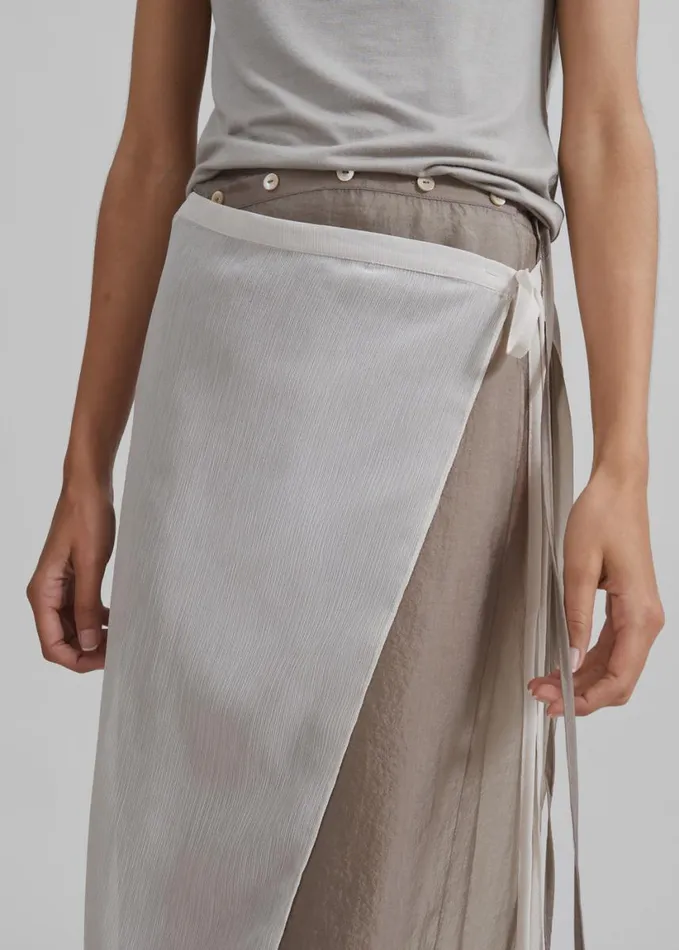 Clothing Women The Frankie Shop Tia Sheer Layered Skirt 8211 Beige