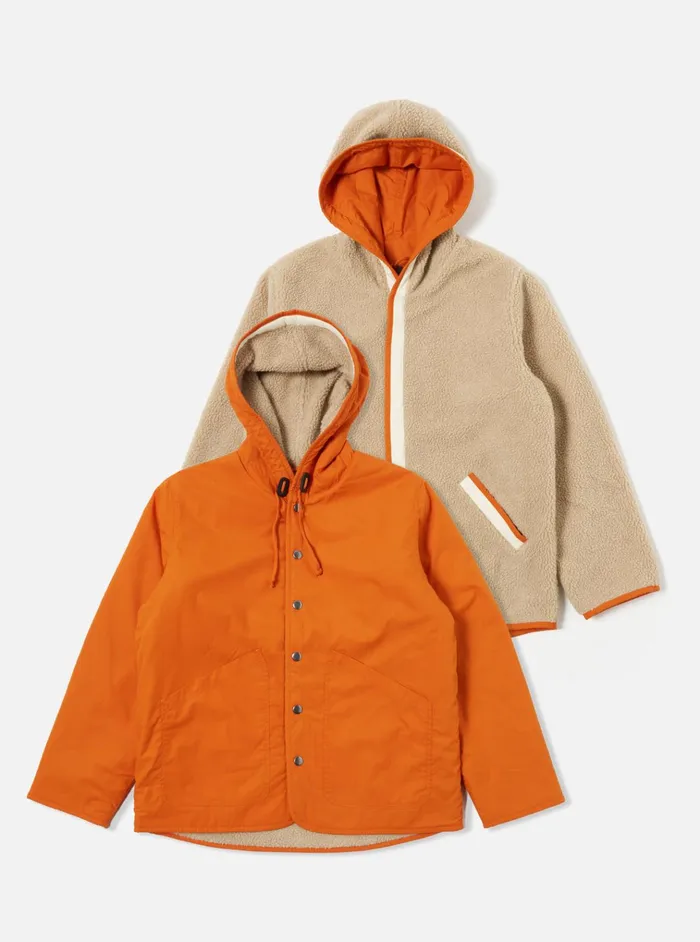 Coats and Outerwear Men Universal Works Universal Works Reversible Simple Hooded Jacket In OrangeSand Recycled PolytechSherpa