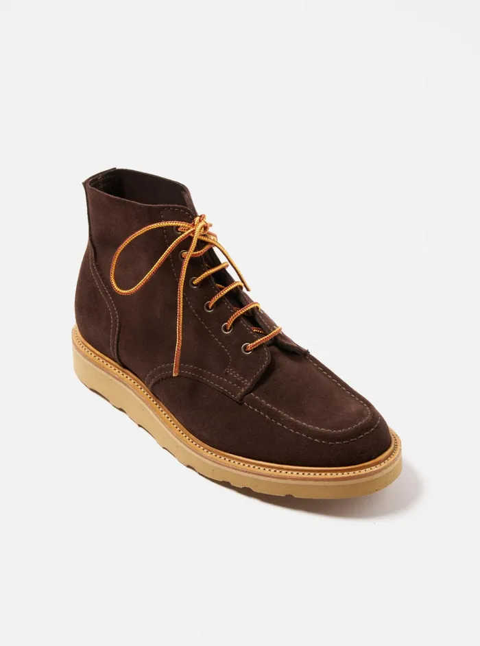 Footwear Men Universal Works Universal Works X Sanders Wilson Derby Boot In Mocha Reverse Suede