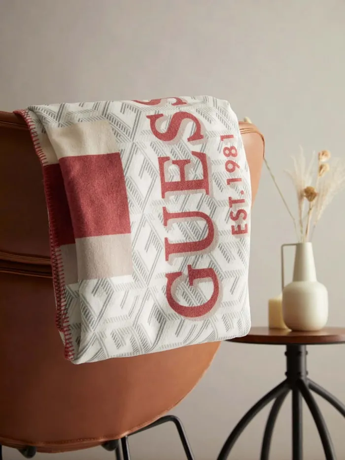 GUESS Home Fleece G Cube Blanket Brown 8211 Women