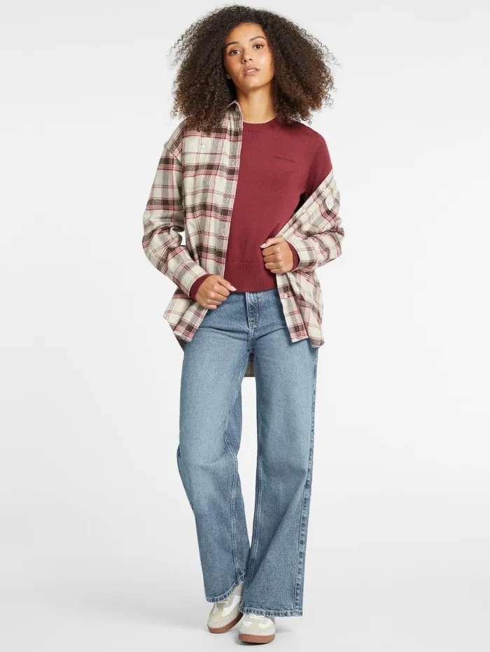 GUESS Hoodies and Sweaters Silk And WoolBlend Crew Logo Sweater Red 8211 Women