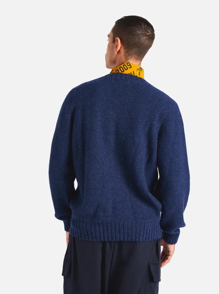 Knitwear Men Universal Works Universal Works Seamless Crew In Indigo Supersoft Knit