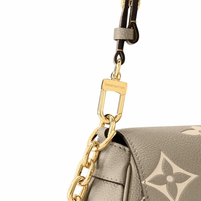 Louis Vuitton Pochette Metis Bag Louis Vuitton M45836 Favorite Tourterelle Crme 8211 Louis Vuitton Handbag Store 8211 Women