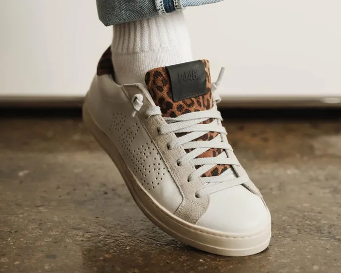 Low Tops Women P448 John AnimalWhite Low Tops Women P448 John AnimalWhite