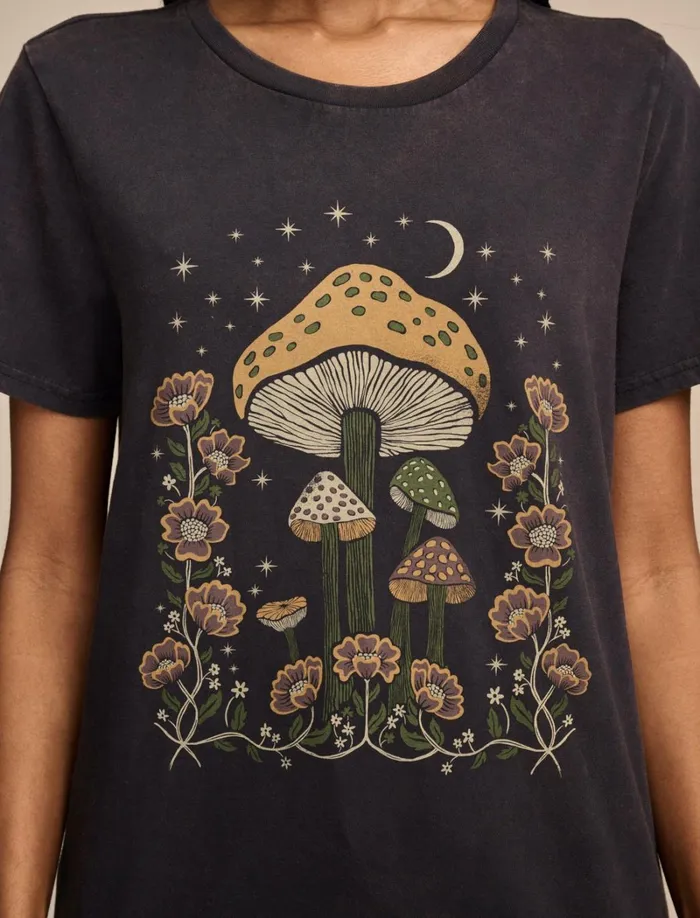 Lucky Brand Graphic Tees Women Mushroom Night Floral Classic Crew Blue Nights