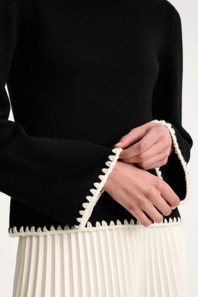 Luisa Spagnoli Knitwear Monet 8211 Turtleneck Pullover Blackcream 8211 Women Luisa Spagnoli Knitwear Monet 8211 Turtleneck Pullover Blackcream 8211 Women