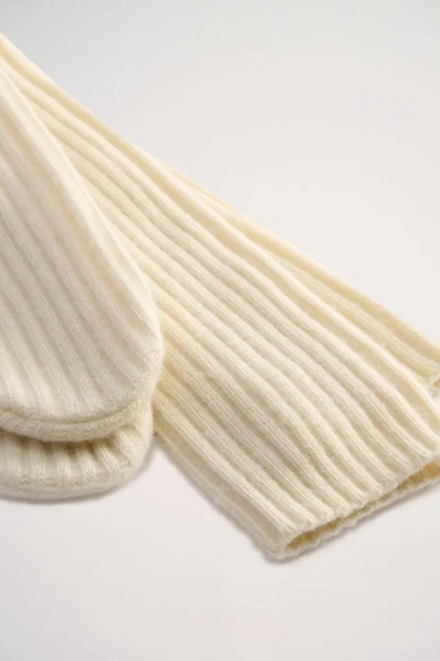Luisa Spagnoli Shoes And Accessories Calza 8211 Cashmere Socks 8211 Fashion Show Cream 8211 Women Luisa Spagnoli Shoes And Accessories Calza 8211 Cashmere Socks 8211 Fashion Show Cream 8211 Women