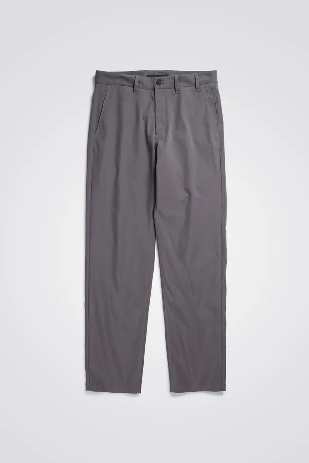 Men Aros Solotex Chino Battleship Grey Norse Projects Trousers