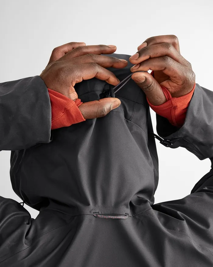 Men Brage 20 Waterproof Shell Jacket Raven Klttermusen Waterproof Jackets