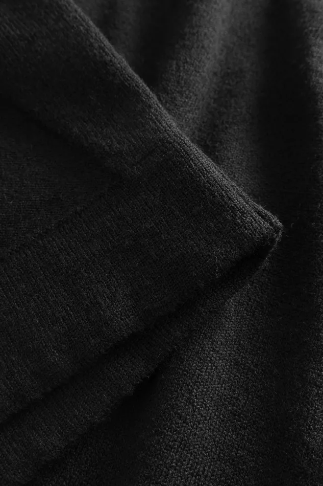 Men Hybrid Merino Monogram Black Norse Projects Knitwear