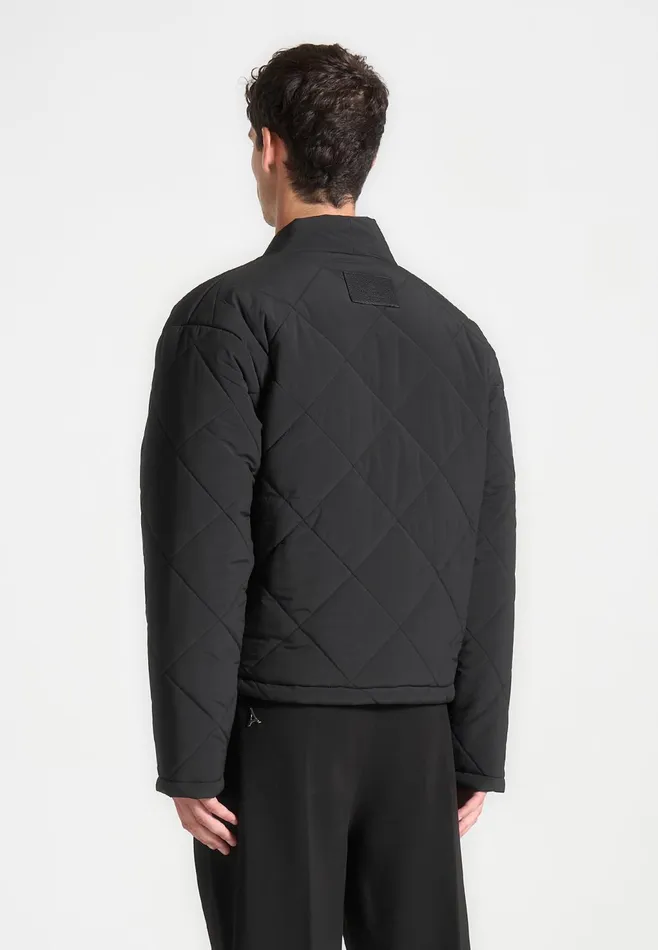 Men Manire De Voir Kimono Quilted Wrap Puffer Jacket Black