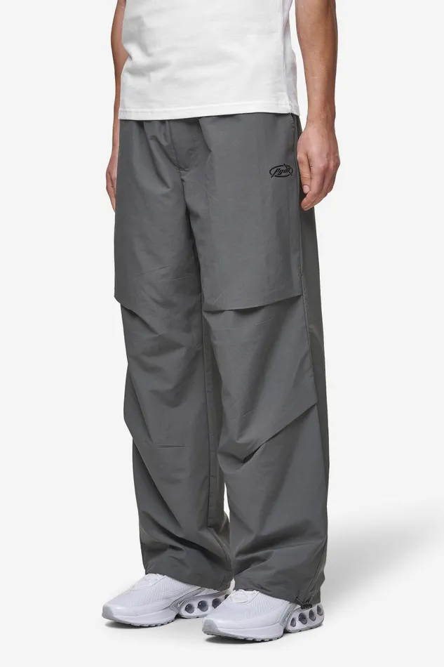 Men Pegador Pants and Joggers Arden Parachute Pants Anthracite Black