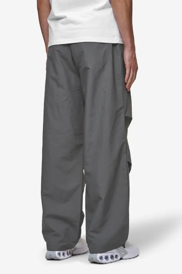 Men Pegador Pants and Joggers Arden Parachute Pants Anthracite Black Men Pegador Pants and Joggers Arden Parachute Pants Anthracite Black