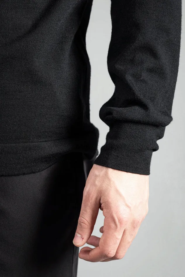 Men Tech Merino Crew Black Norse Projects Knitwear