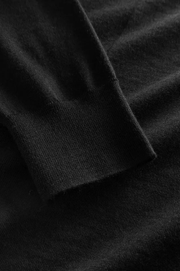 Men Tech Merino Crew Black Norse Projects Knitwear