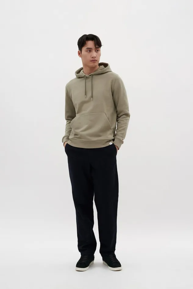 Men Vagn Classic Hoodie Clay Norse Projects Sweatshirts