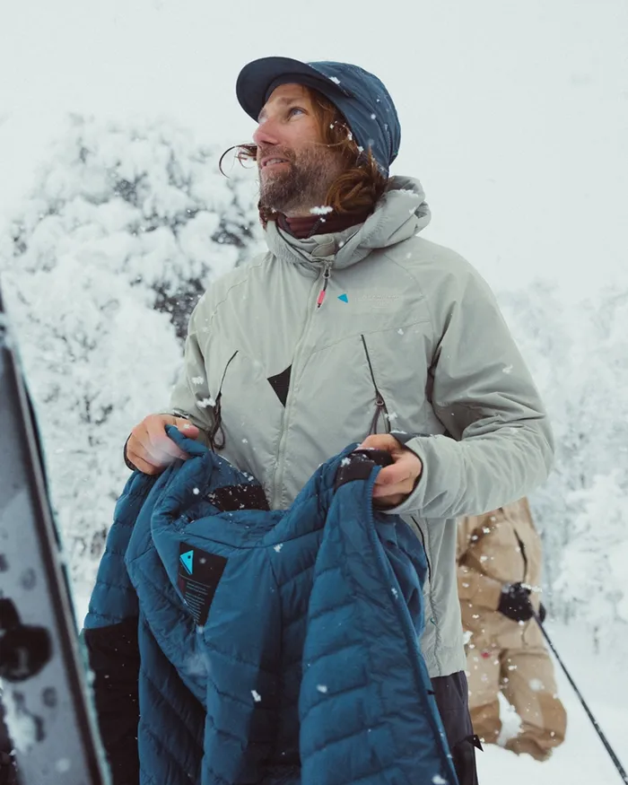 Men Vale Primaloft Hooded Jacket Pale Green Klttermusen Fleeces and Sweaters