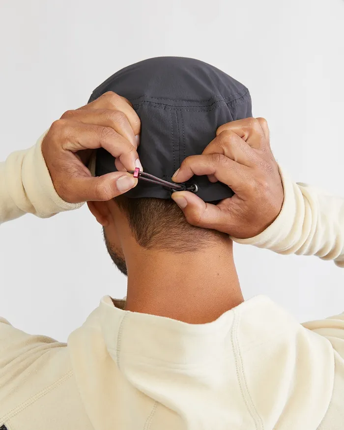 MenWomen Vanadis Light WindStretch Cap Clay Klttermusen Hats and Caps
