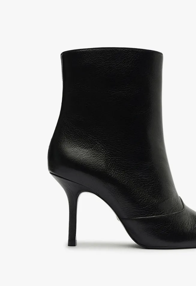 Schutz Shoes Booties Women Raffaela Stiletto Bootie Black