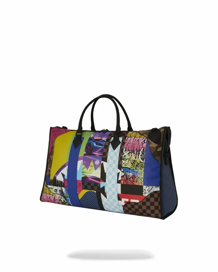 SHARK MASTERPIECES PYRAMID LARGE DUFFLE Bags SPRAYGROUND