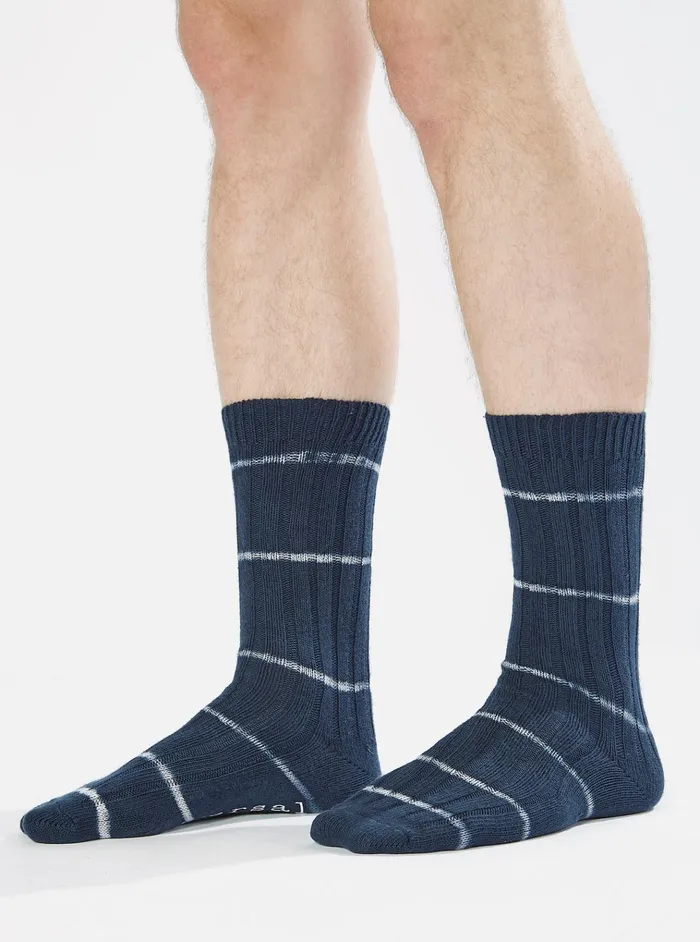 Socks Men Universal Works Universal Works Slub Sock In Navy Tie Dye Knit Socks Men Universal Works Universal Works Slub Sock In Navy Tie Dye Knit