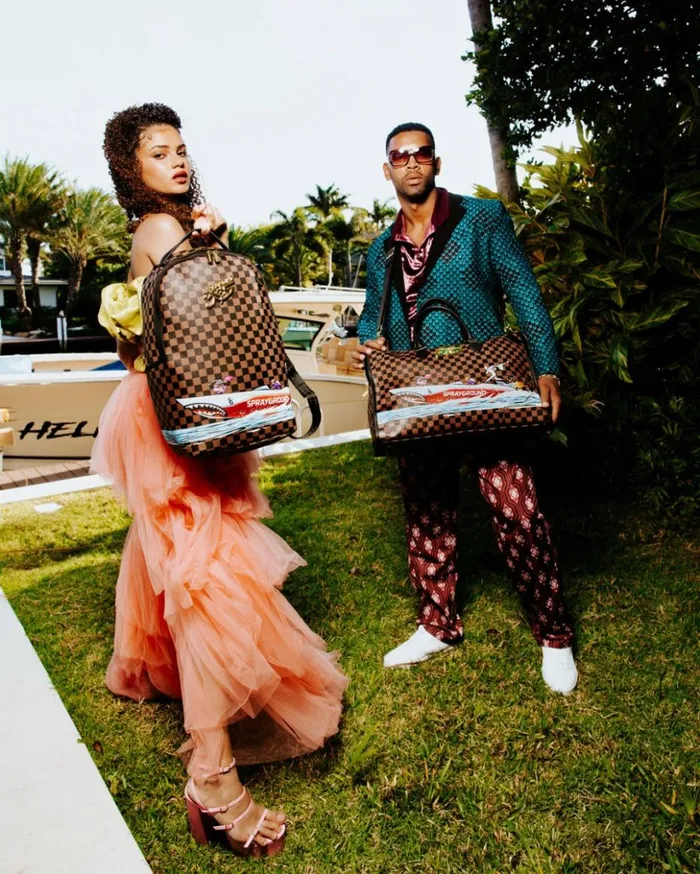 THE 305 SPEEDBOAT GETAWAY PYRAMID DUFFLE Bags SPRAYGROUND