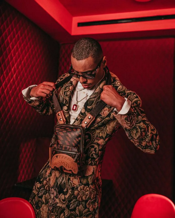 TRIPPY HENNY SLING Bags SPRAYGROUND