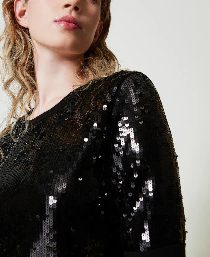 Twinset Jumper With Full Sequin Embroidery Black Women Jumpers And Cardigans Twinset Jumper With Full Sequin Embroidery Black Women Jumpers And Cardigans