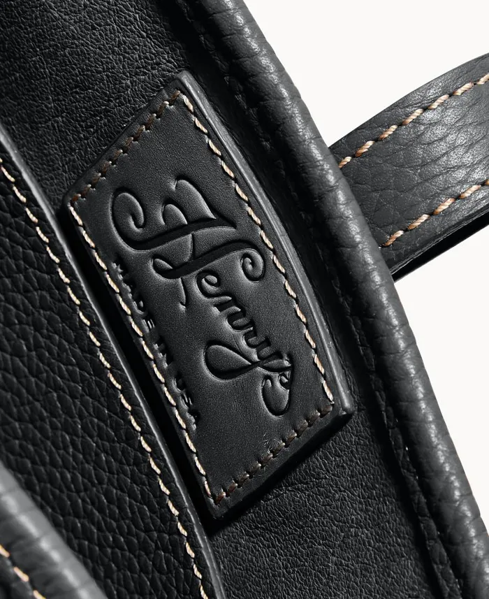 Woman Henrys Large Crossbody Black Dooney and Bourke Crossbodies Woman Henrys Large Crossbody Black Dooney and Bourke Crossbodies