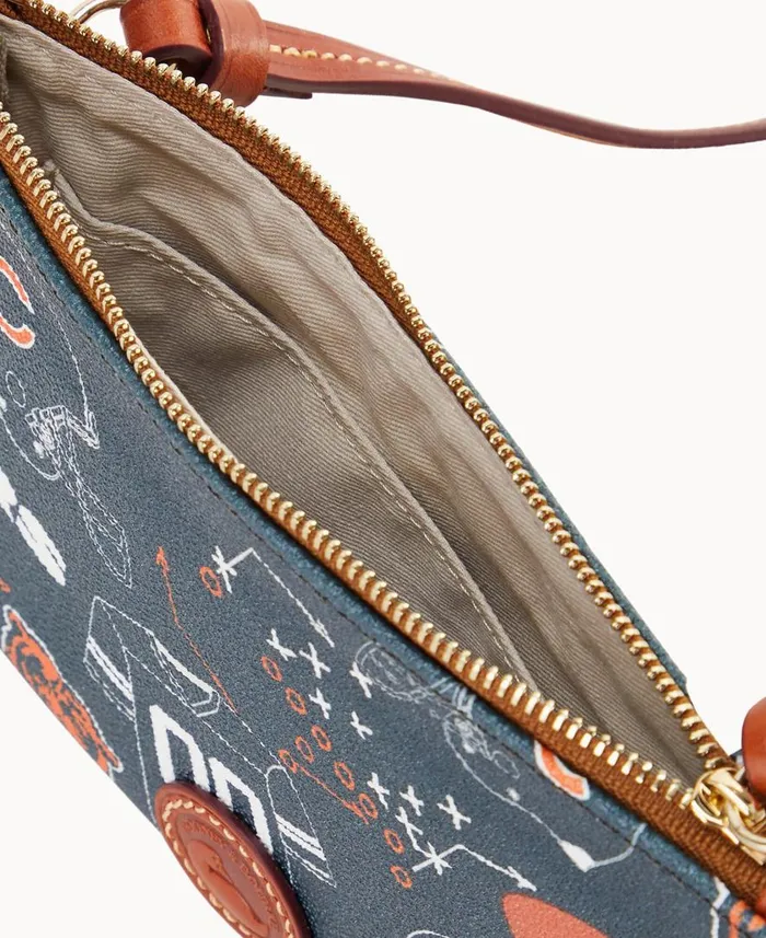 Woman NFL Bears Top Zip Crossbody Bears Dooney and Bourke Crossbodies Woman NFL Bears Top Zip Crossbody Bears Dooney and Bourke Crossbodies