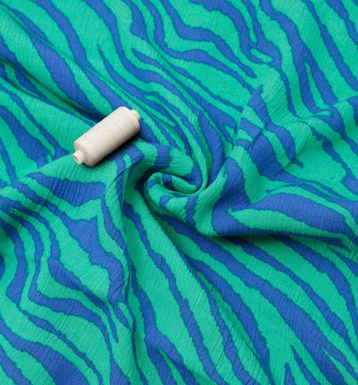 Women 3m Crinkle Viscose Fabric Cut 8211 Blue Print Promod Fabric Cuts And Patterns Women 3m Crinkle Viscose Fabric Cut 8211 Blue Print Promod Fabric Cuts And Patterns