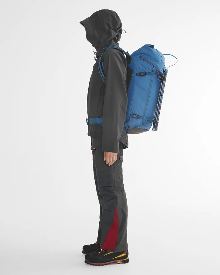 Women Brede 20 Waterproof Expedition Jacket Raven Klttermusen Waterproof Jackets