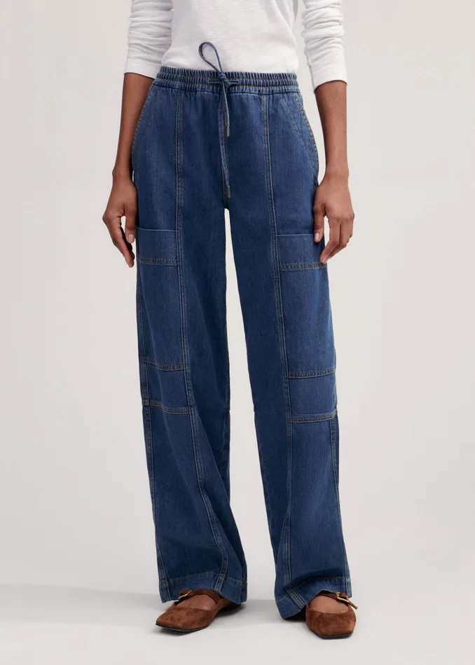 Women Cargo Travel Jean Mid Wash MEEM