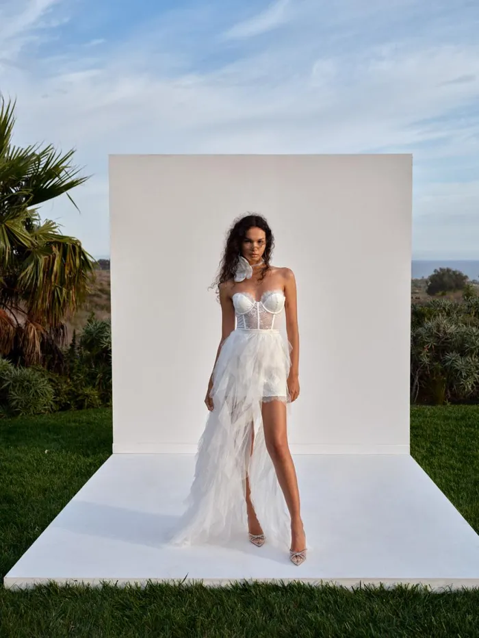 Women Dresses For Love and Lemons Bustier Gown White Women Dresses For Love and Lemons Bustier Gown White